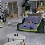 Margrit, Escapade En Bord De Et Detente Dans La Piscine Chauffee ヴィラ カレー