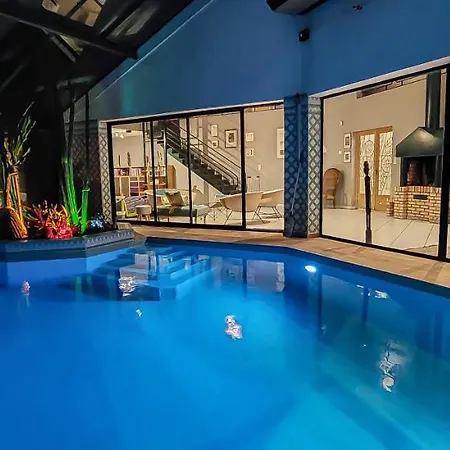 Margrit, Escapade En Bord De Et Détente Dans La Piscine Chauffée Villa Calais