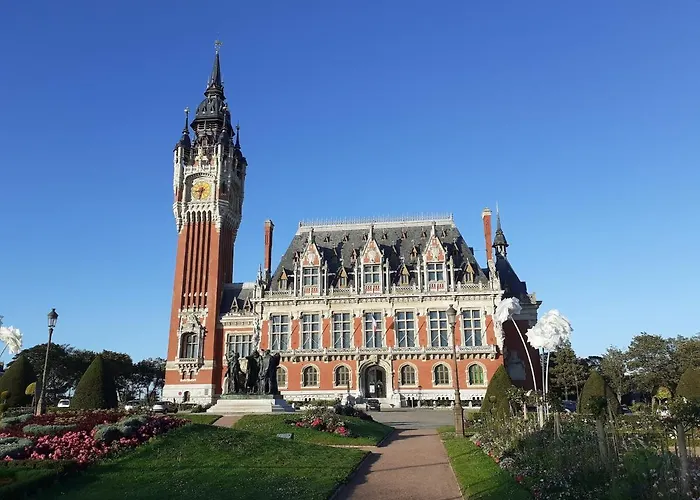 Margrit, Escapade En Bord De Et Détente Dans La Piscine Chauffée * Calais