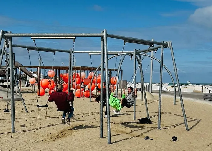 Margrit, Escapade En Bord De Et Détente Dans La Piscine Chauffée Calais