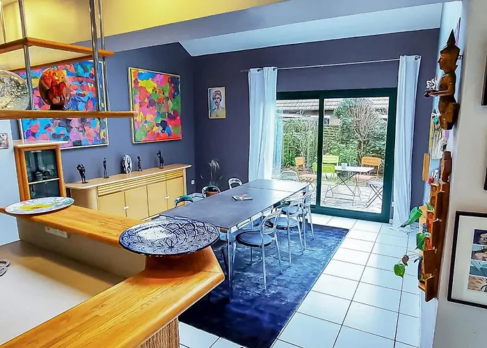 Margrit, Escapade En Bord De Et Détente Dans La Piscine Chauffée Villa Calais