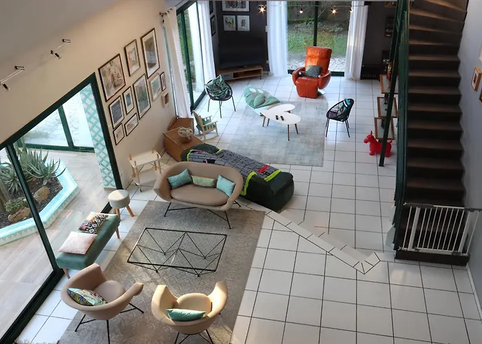 Margrit, Escapade En Bord De Et Détente Dans La Piscine Chauffée Villa