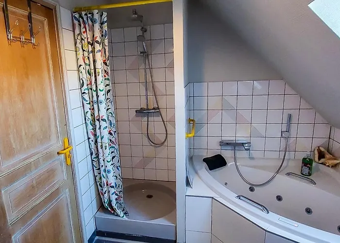 Margrit, Escapade En Bord De Et Détente Dans La Piscine Chauffée Villa